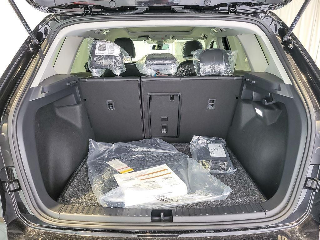 2026 Volkswagen Taos 1.5T SEL