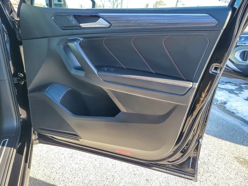 2024 Volkswagen Tiguan 2.0T Wolfsburg Edition