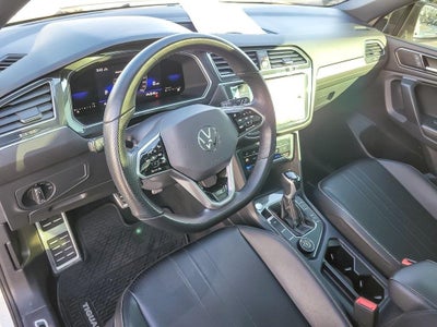 2023 Volkswagen Tiguan 2.0T SE R-Line Black