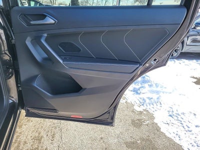 2023 Volkswagen Tiguan 2.0T SE R-Line Black