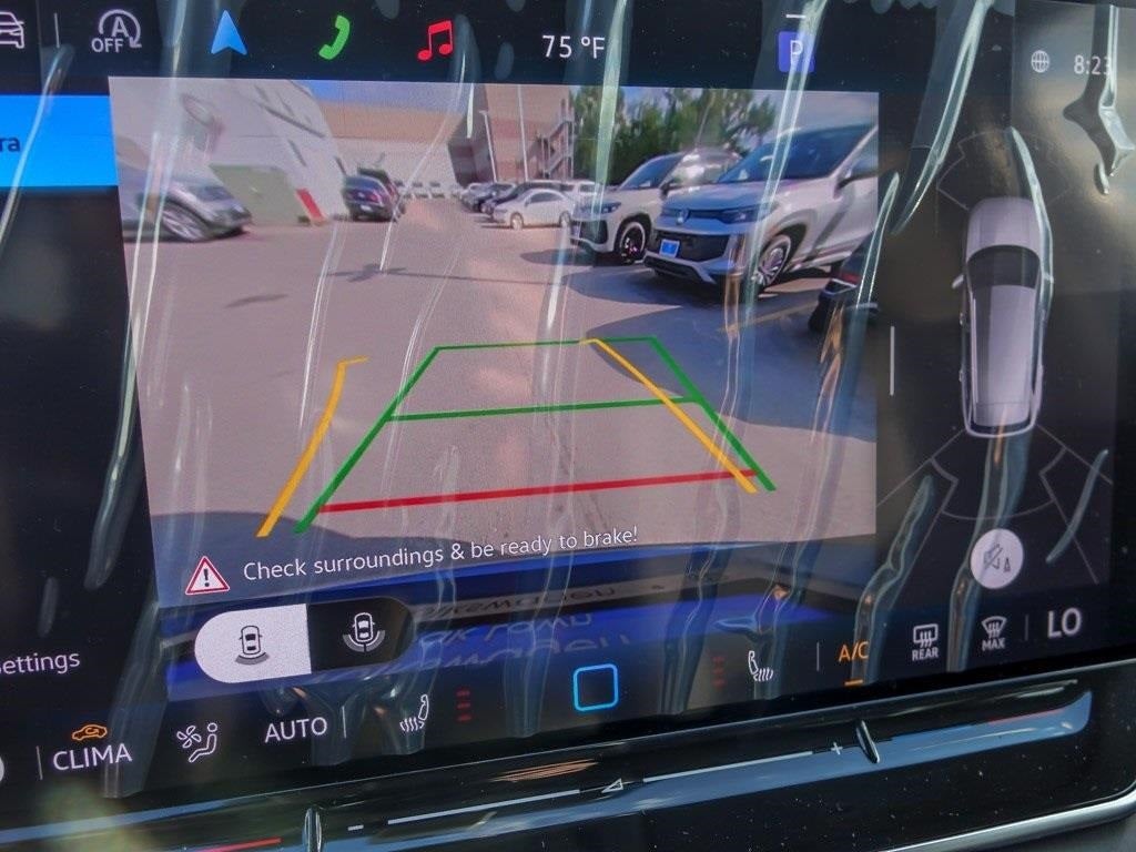 2025 Volkswagen Tiguan 2.0T SE