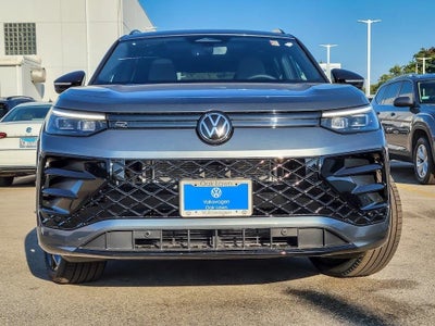 2025 Volkswagen Tiguan 2.0T SE R-Line Black