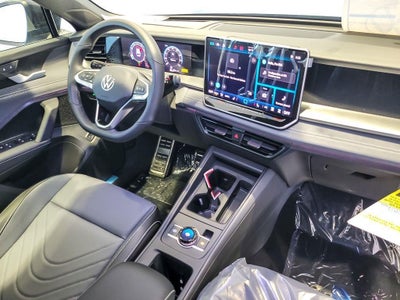 2026 Volkswagen Tiguan 2.0T SE R-Line Black