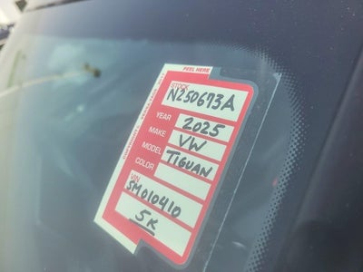 2025 Volkswagen Tiguan 2.0T SE R-Line Black