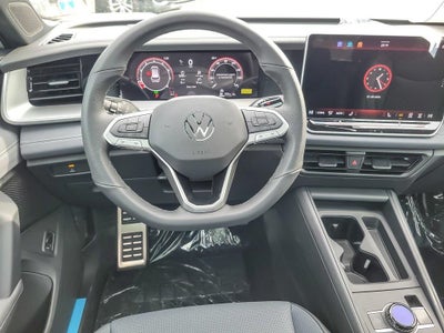 2026 Volkswagen Tiguan 2.0T SE R-Line Black