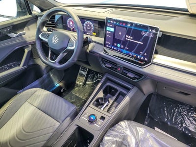 2026 Volkswagen Tiguan 2.0T SE R-Line Black