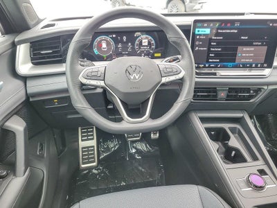 2026 Volkswagen Tiguan 2.0T SE R-Line Black