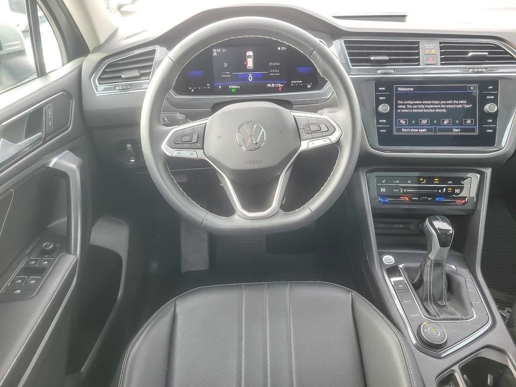 2023 Volkswagen Tiguan 2.0T SE