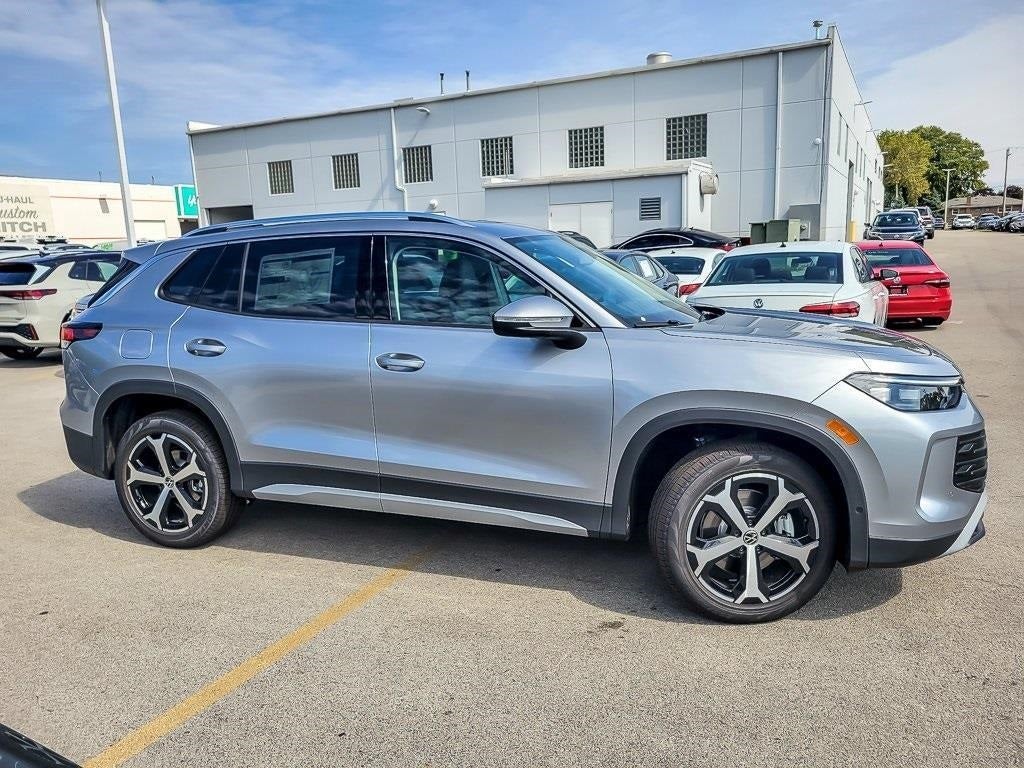 2025 Volkswagen Tiguan 2.0T SE