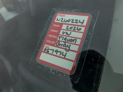 2026 Volkswagen Tiguan 2.0T SE