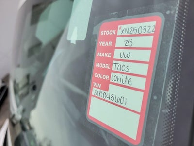 2025 Volkswagen Taos 1.5T SE
