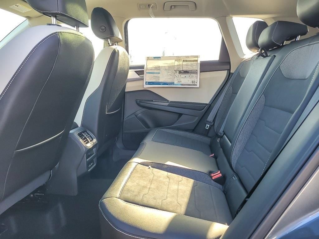 2026 Volkswagen Taos 1.5T SE