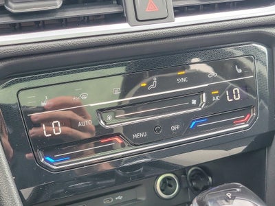 2025 Volkswagen Taos 1.5T SE