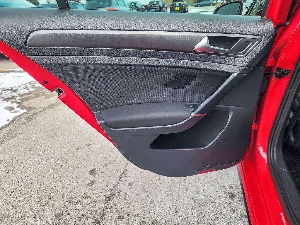 2020 Volkswagen Golf GTI 2.0T S