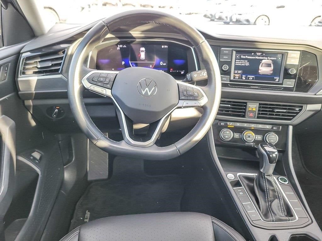 2022 Volkswagen Jetta 1.5T SE