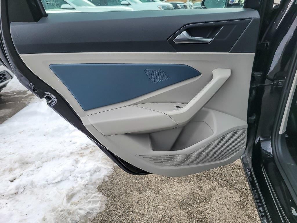 2025 Volkswagen Jetta 1.5T SE