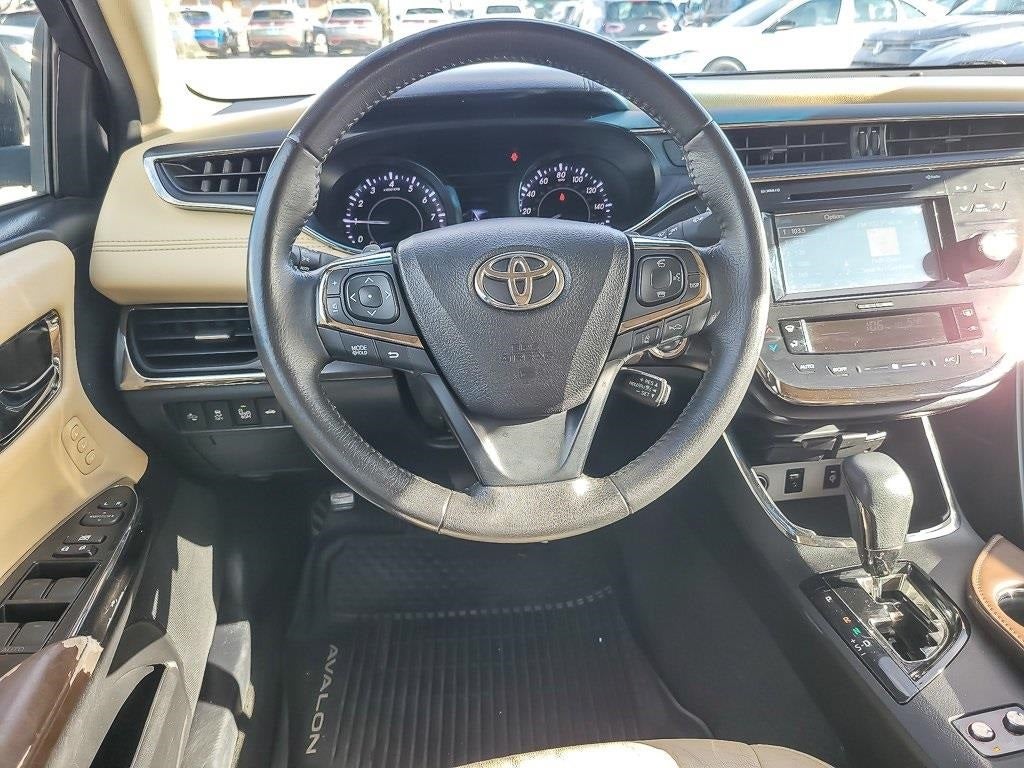 2017 Toyota Avalon XLE Premium