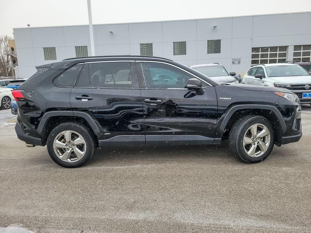 2021 Toyota RAV4 Hybrid XLE Premium