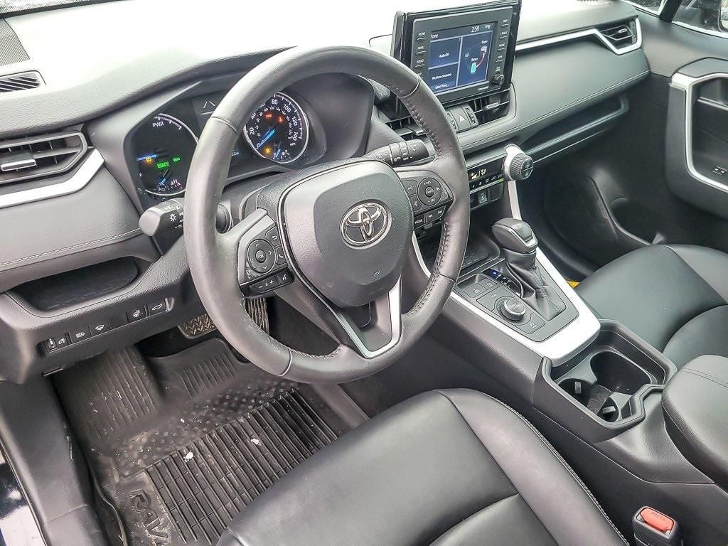 2021 Toyota RAV4 Hybrid XLE Premium