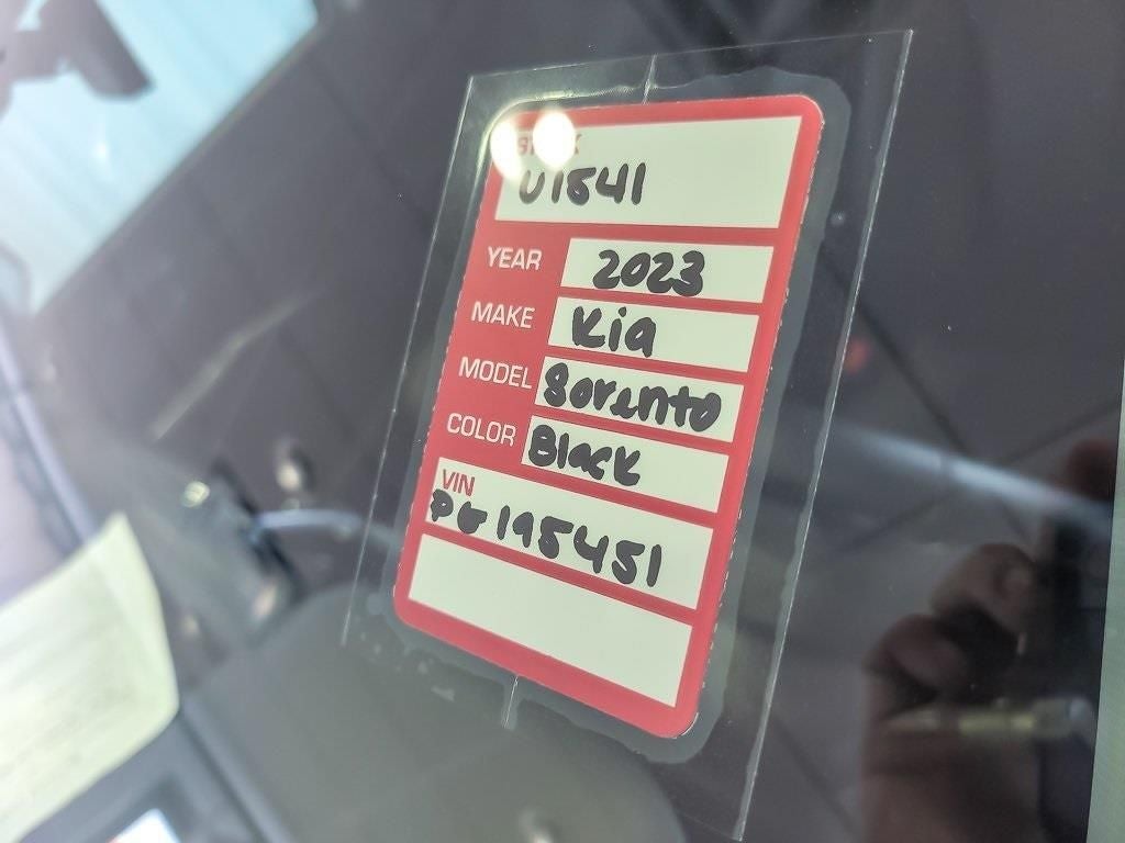 2023 Kia Sorento X-Line S