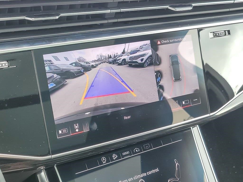 2025 Audi Q7 45 Premium quattro