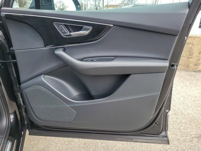 2025 Audi Q7 45 Premium quattro