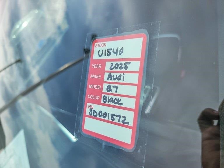 2025 Audi Q7 45 Premium quattro