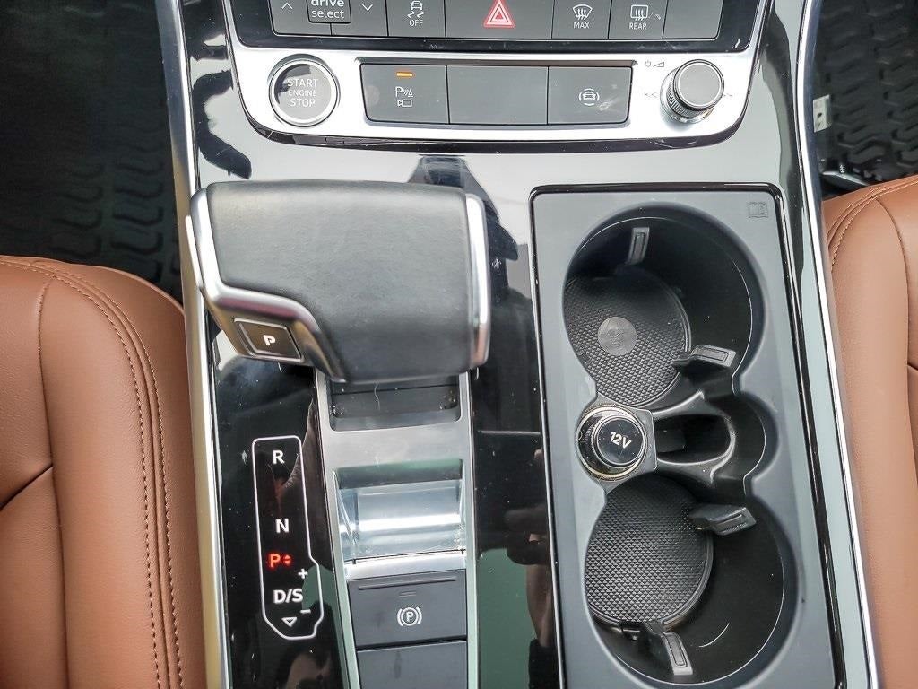 2022 Audi Q8 55 Premium quattro