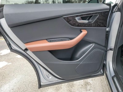 2022 Audi Q8 55 Premium quattro