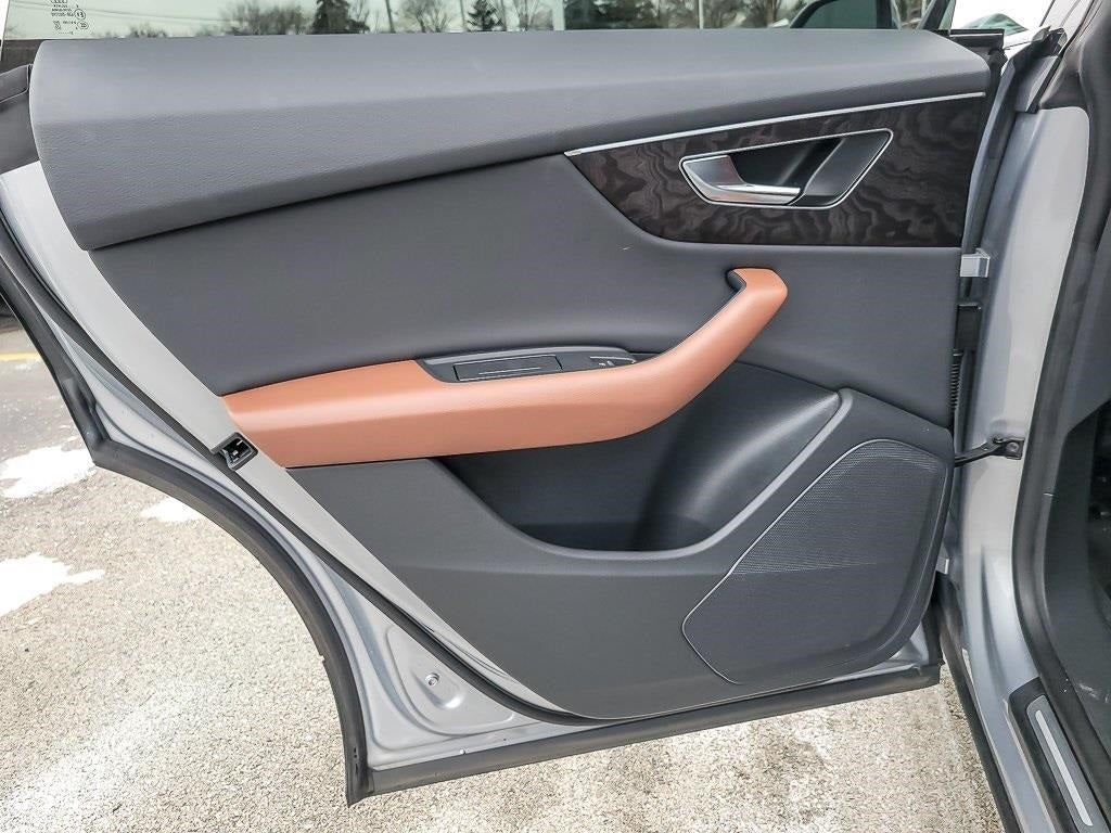 2022 Audi Q8 55 Premium quattro