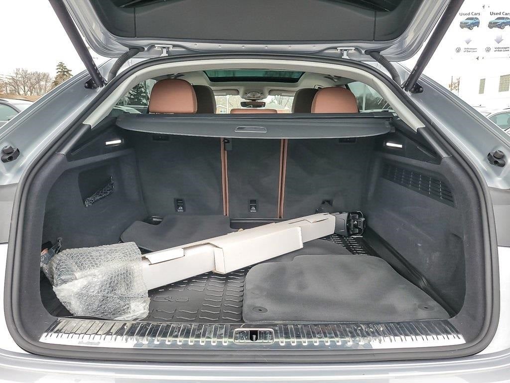 2022 Audi Q8 55 Premium quattro