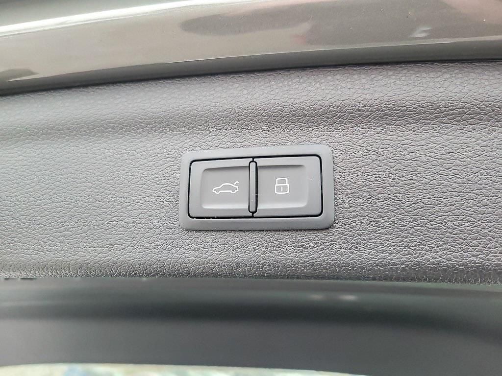 2022 Audi Q3 Premium Plus S Line quattro