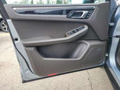 2021 Porsche Macan S