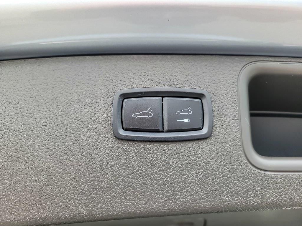 2021 Porsche Macan S