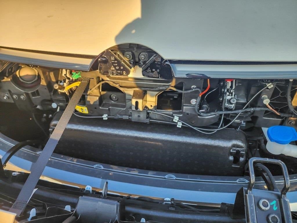 2025 Volkswagen ID. Buzz Pro S Plus