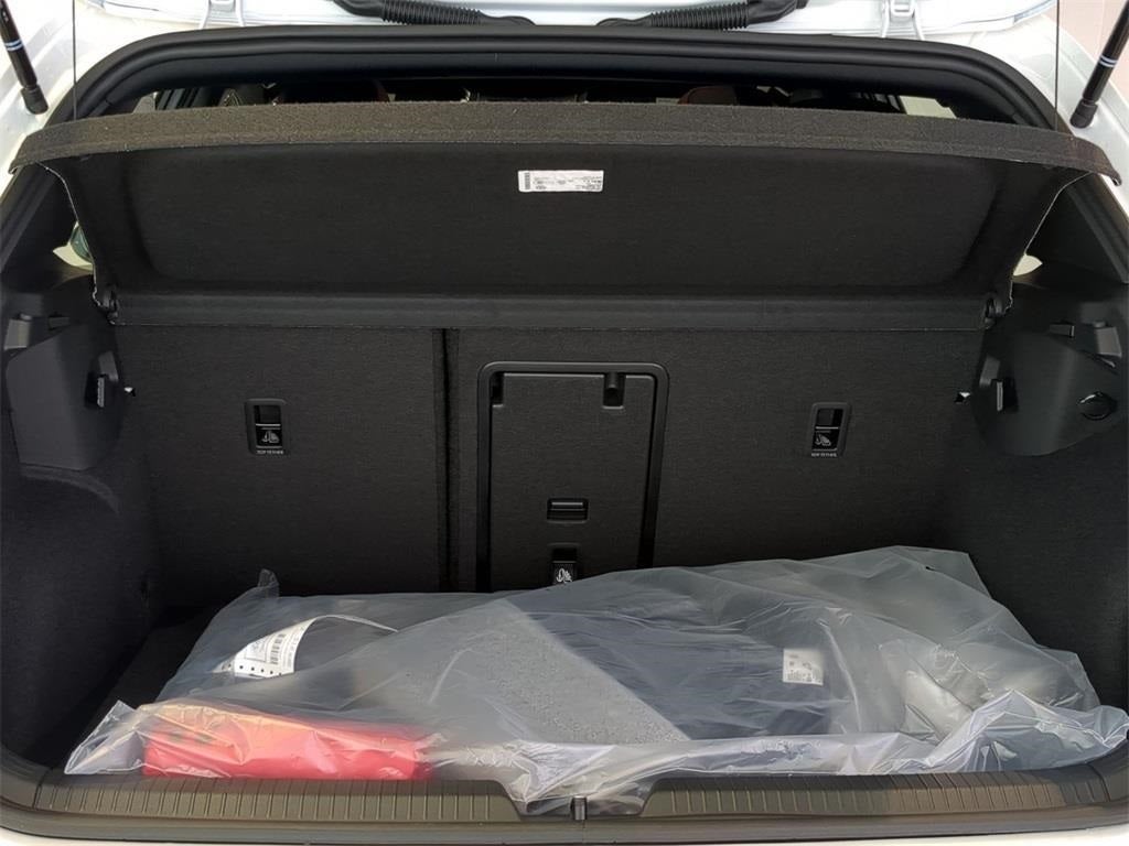 2025 Volkswagen Golf GTI 2.0T SE