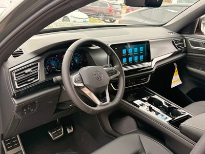 2026 Volkswagen Atlas Cross Sport 2.0T SEL R-Line Black