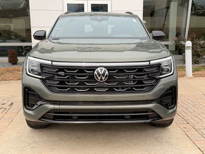 2026 Volkswagen Atlas Cross Sport 2.0T SEL R-Line Black