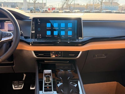 2026 Volkswagen Atlas Cross Sport 2.0T SEL R-Line Black