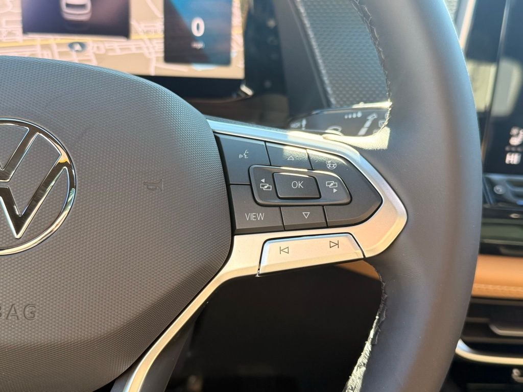 2026 Volkswagen Atlas Cross Sport 2.0T SEL R-Line Black