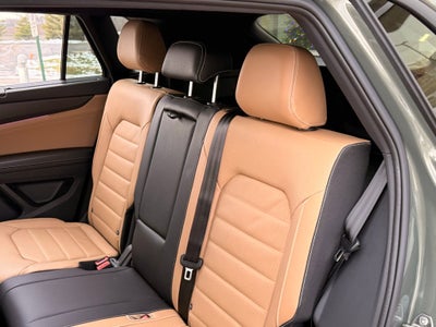 2026 Volkswagen Atlas Cross Sport 2.0T SEL R-Line Black