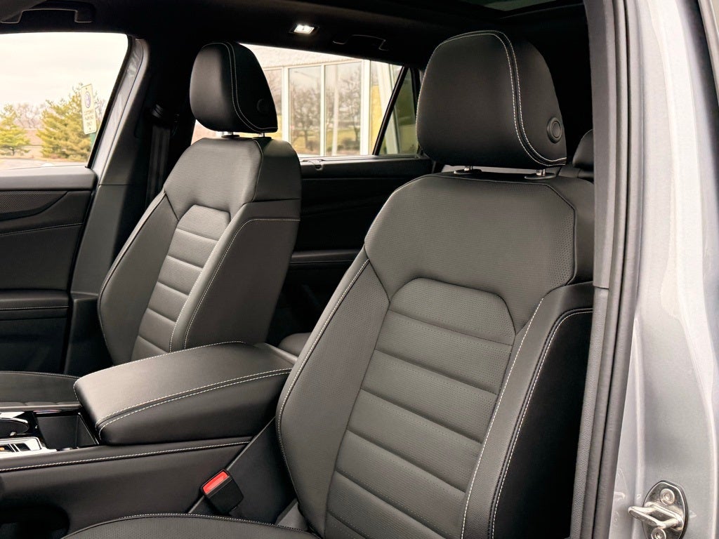 2026 Volkswagen Atlas Cross Sport 2.0T SEL