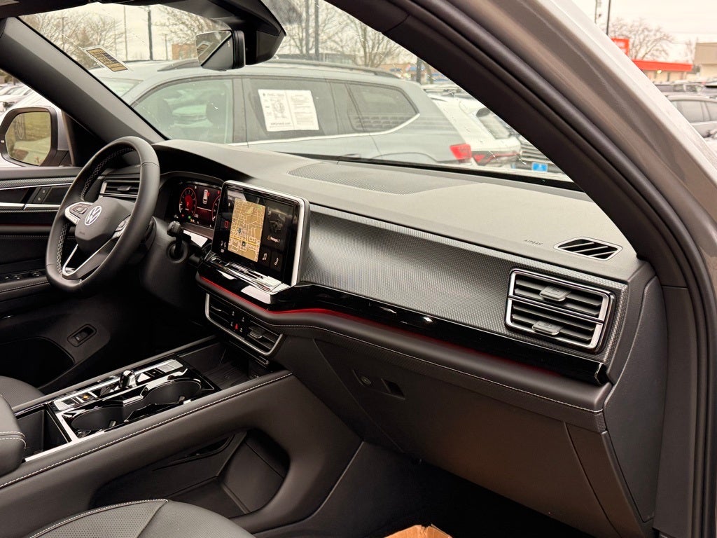 2026 Volkswagen Atlas Cross Sport 2.0T SEL