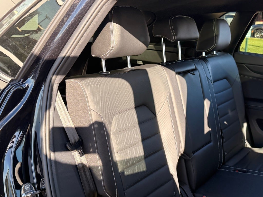 2026 Volkswagen Atlas Cross Sport 2.0T SEL