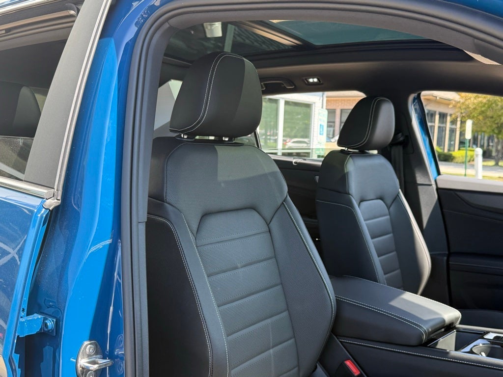 2026 Volkswagen Atlas Cross Sport 2.0T SEL