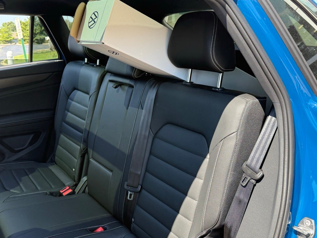 2026 Volkswagen Atlas Cross Sport 2.0T SEL