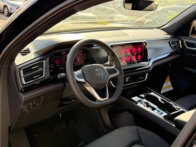 2026 Volkswagen Atlas Cross Sport 2.0T SEL