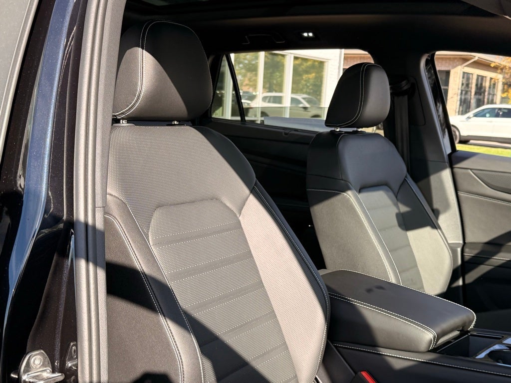 2026 Volkswagen Atlas Cross Sport 2.0T SEL