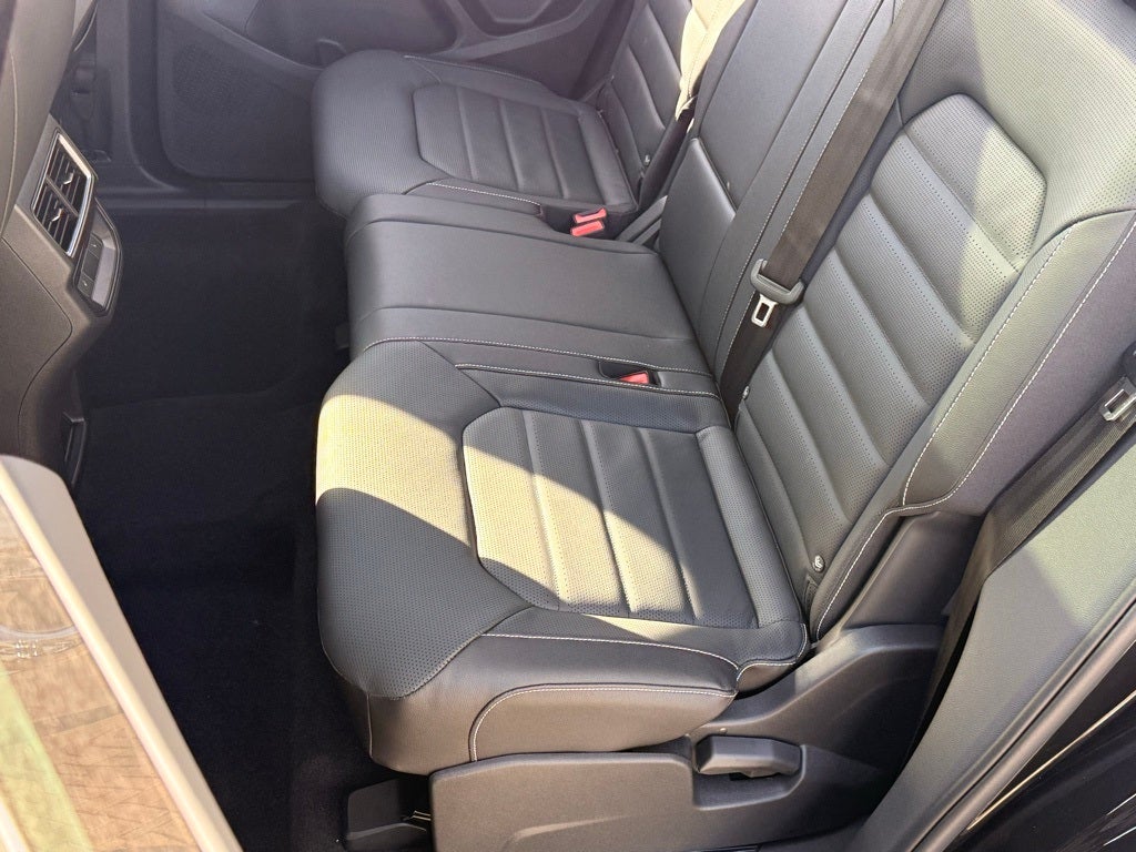 2026 Volkswagen Atlas Cross Sport 2.0T SEL