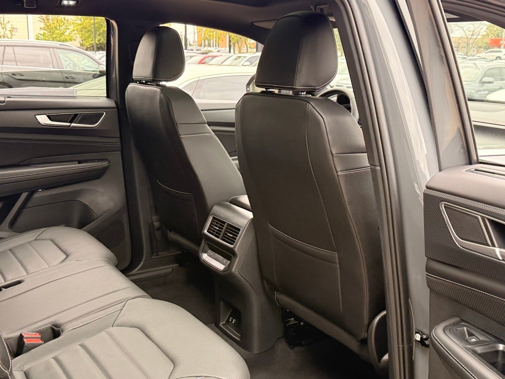 2026 Volkswagen Atlas Cross Sport 2.0T SEL